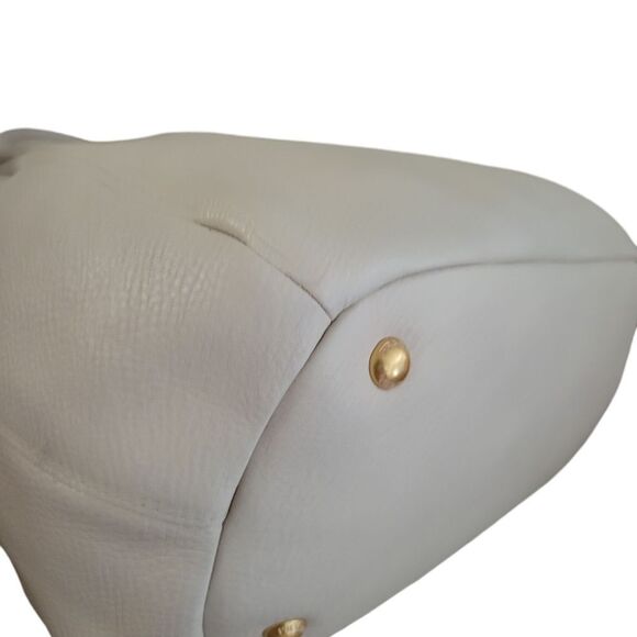 Prada Cream Leather Shoulder Bag Handbag - Picture 13 of 16